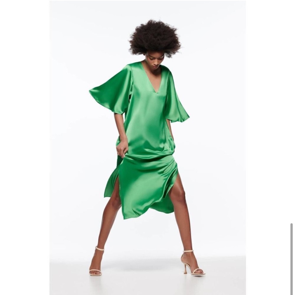 Zara Elegant Green Satin V-Neck Dress Sz Large